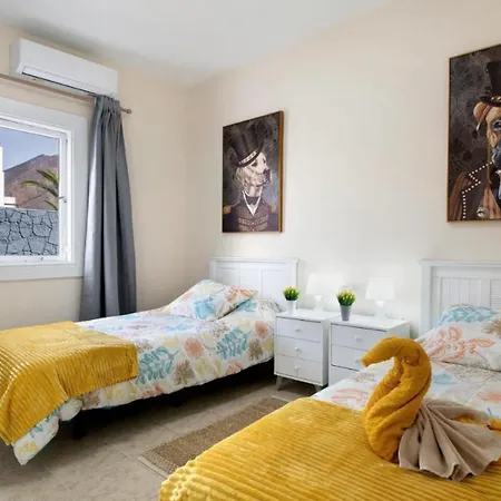 Casa Atilana Luxe Con Piscina Climatizada Privada,aire Acondicionado,terraza Privada E Independiente,wi-fi