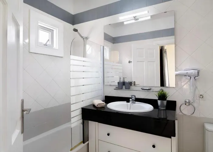 度假居 Casa Atilana Luxe Con Piscina Climatizada Privada,aire Acondicionado,terraza Privada E Independiente,wi-fi 普拉亚布兰卡