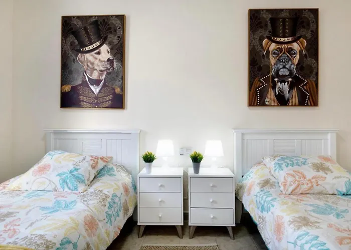 Dom wakacyjny Casa Atilana Luxe Con Piscina Climatizada Privada,aire Acondicionado,terraza Privada E Independiente,wi-fi *